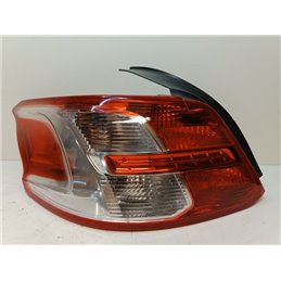 PEUGEOT 301 Bal Hátsó Lámpa