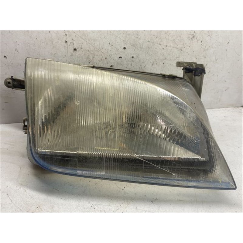 SUZUKI SWIFT II Jobb Fényszóró