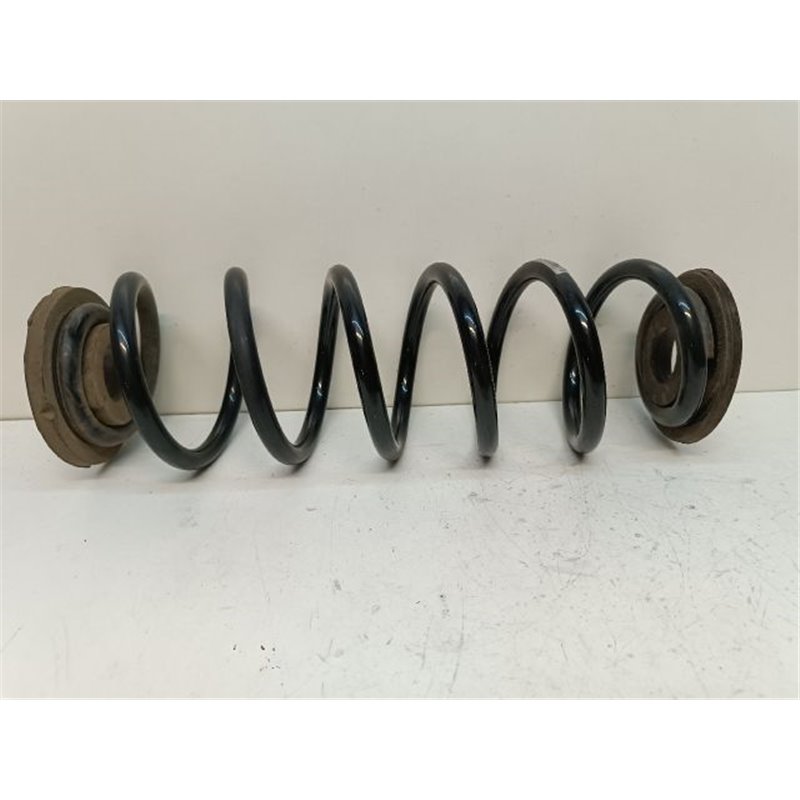 SKODA OCTAVIA II Jobb hátsó Rugó