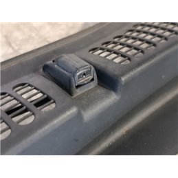 SKODA OCTAVIA II Levélrács