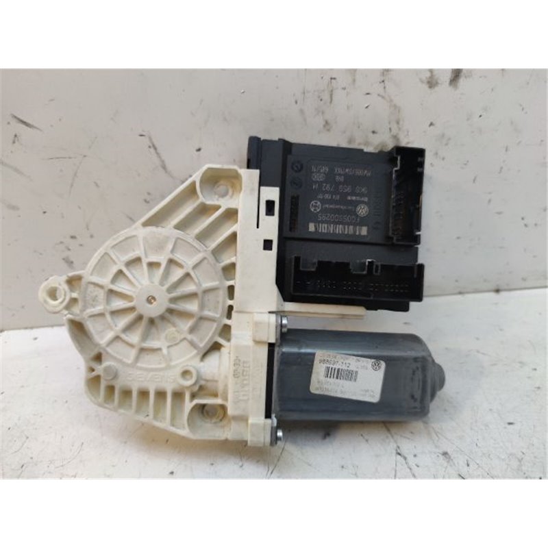 VW PASSAT B6 Bal első Ablakemelő Motor