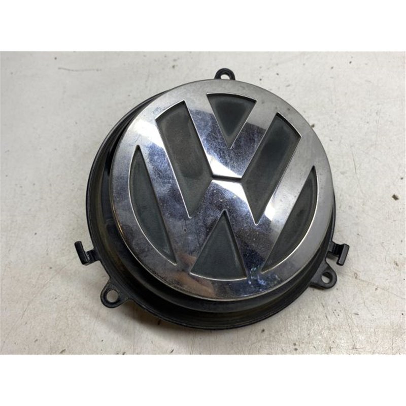 VW PASSAT B6 Csomagtér Nyitó Kar / Gomb