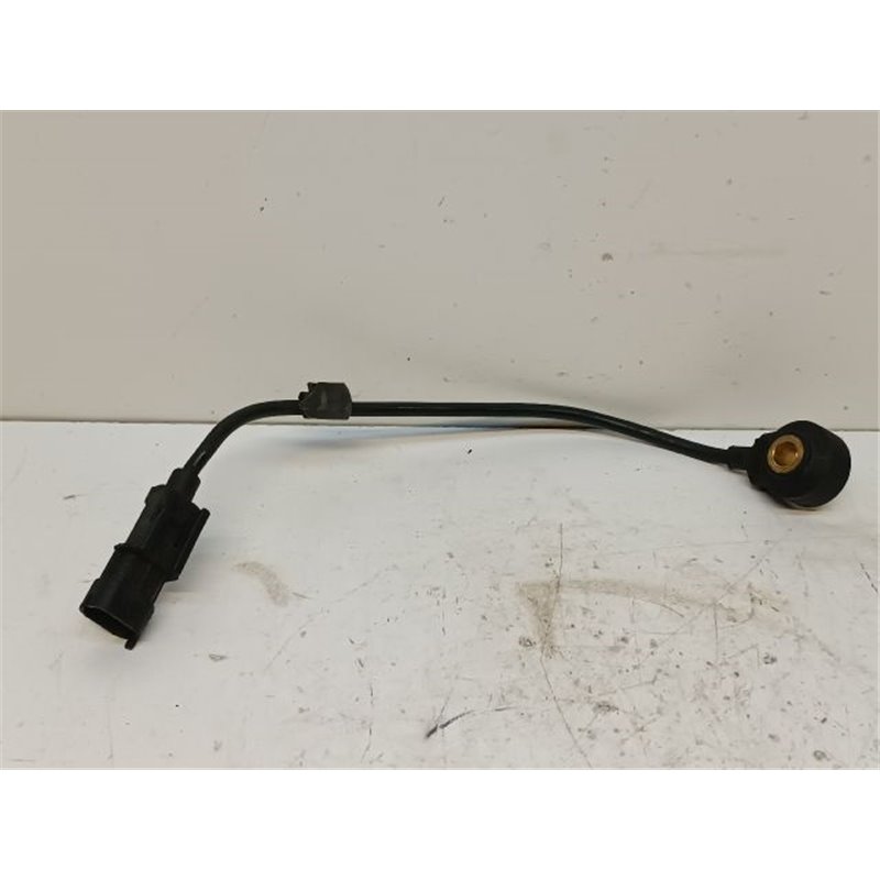 KIA CEED Kopogás Jeladó