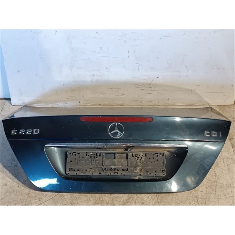 MERCEDES-BENZ E-CLASS Csomagtérajtó (Üres lemez)