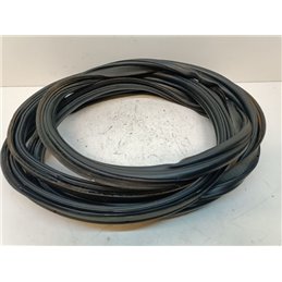 VW TOURAN Csomagtérajtó Gumikéder