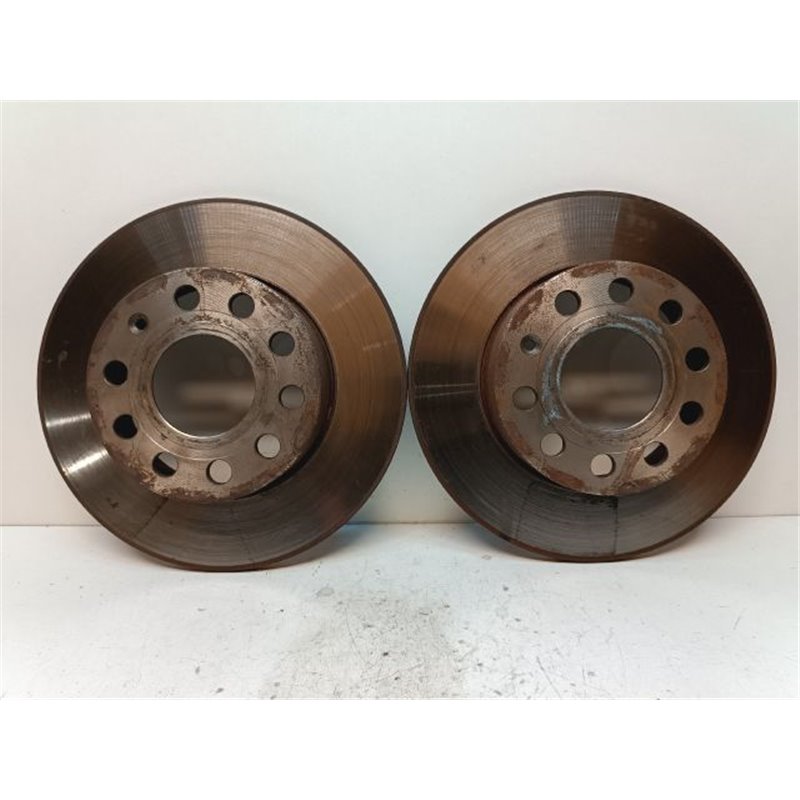 VW TOURAN Hátsó Pár Féktárcsa