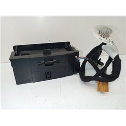 AUDI A8 Hátsó Hamutartó