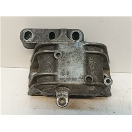 VW JETTA Motor Tartó Bak Jobb