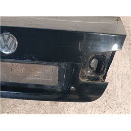VW JETTA Csomagtérajtó (Részeivel)