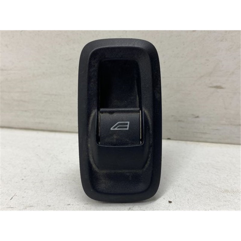 FORD FIESTA VI Jobb első Ablakemelő Kapcsoló