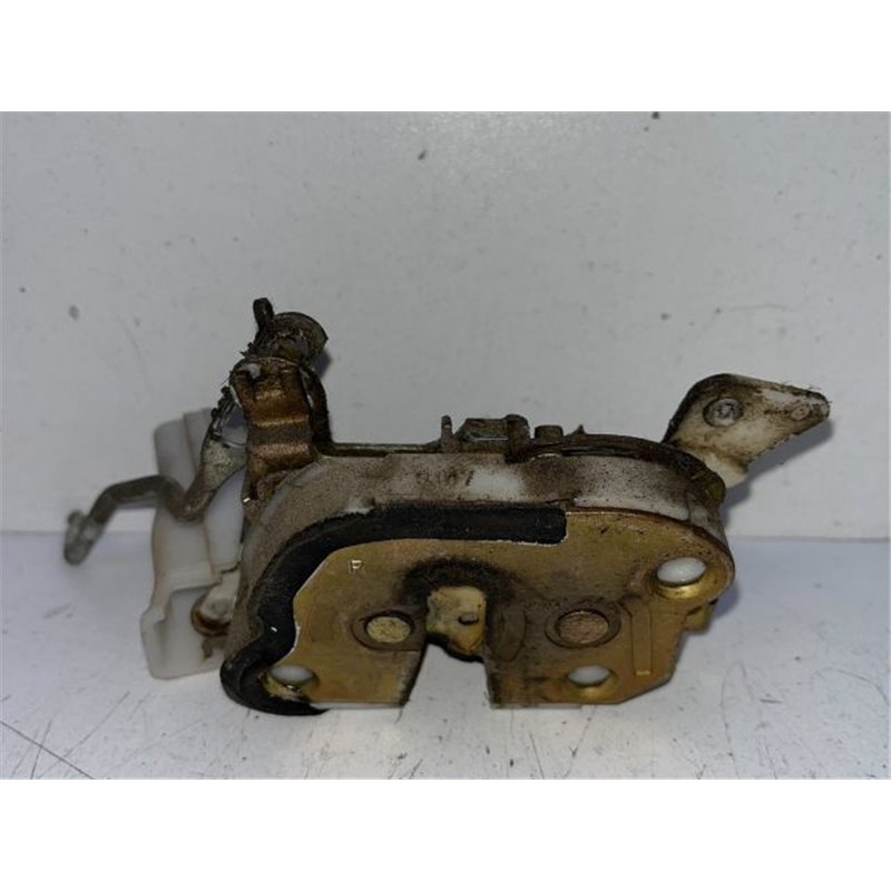 TOYOTA YARIS Jobb első Ajtózár