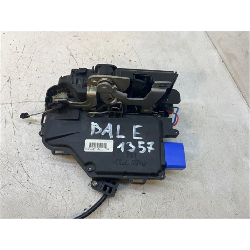 VW TOURAN Bal első Ajtózár