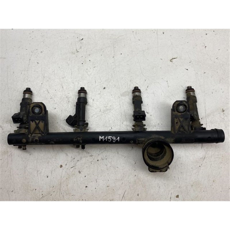 DACIA LOGAN Porlasztó Sor / Híd