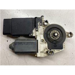 VW GOLF IV Bal első Ablakemelő Motor