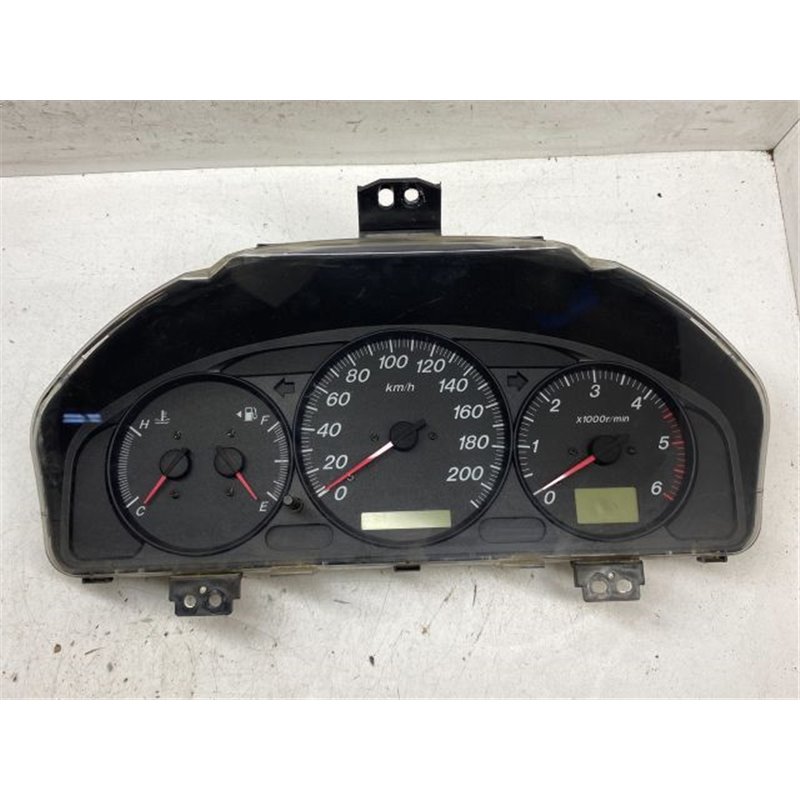 MAZDA MPV Kilométeróra