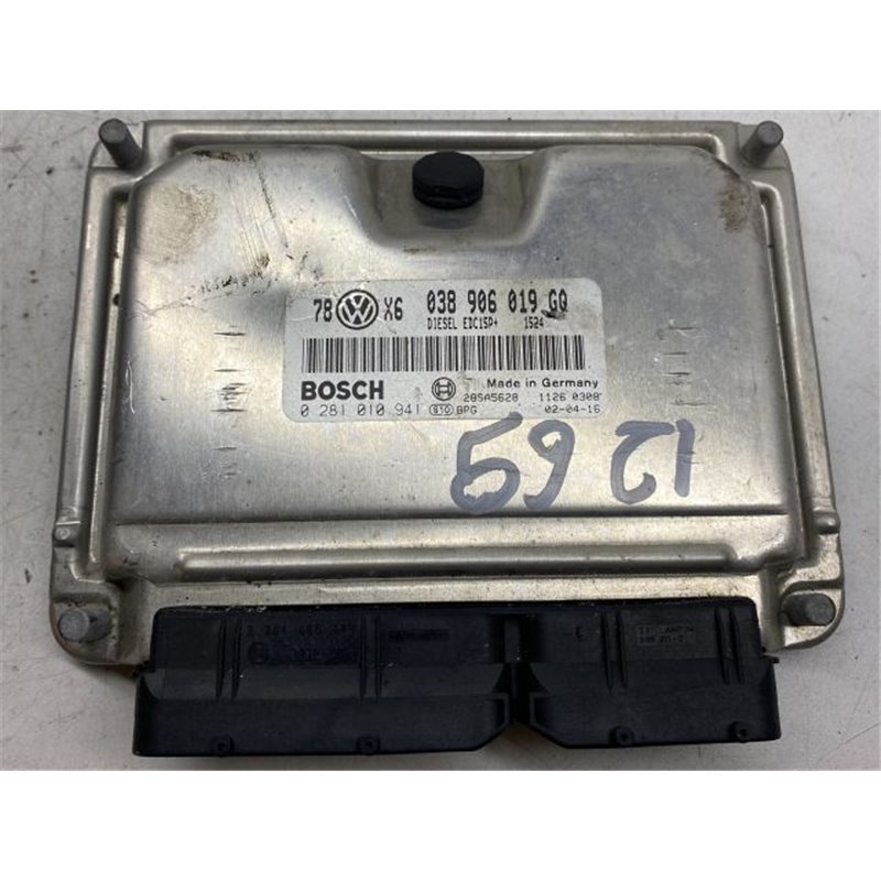 VW PASSAT B5 Motorvezérlő