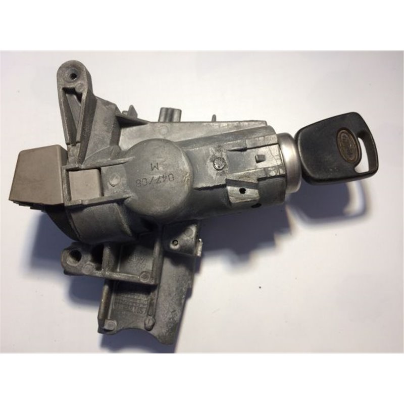 FORD FUSION Gyújtáskapcsoló Házzal