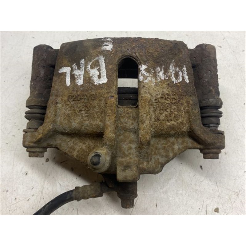 SUZUKI IGNIS II Bal első Féknyereg Munkahengerrel