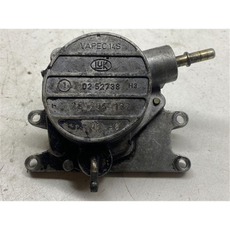 SAAB 9-3 Vákumpumpa