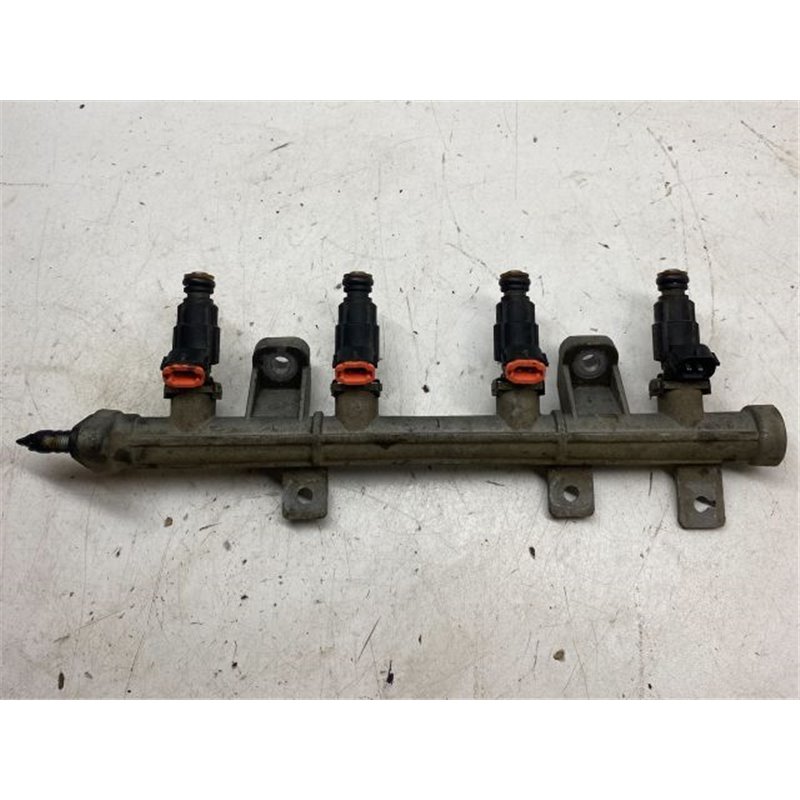 HYUNDAI GETZ Porlasztó Sor / Híd