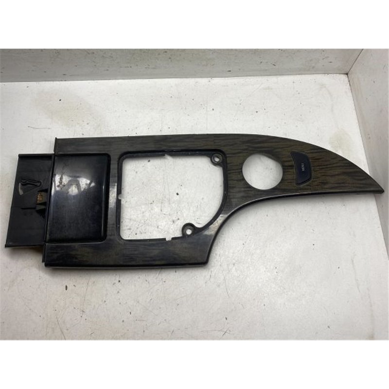 BMW 5 E61 Váltókar Keret