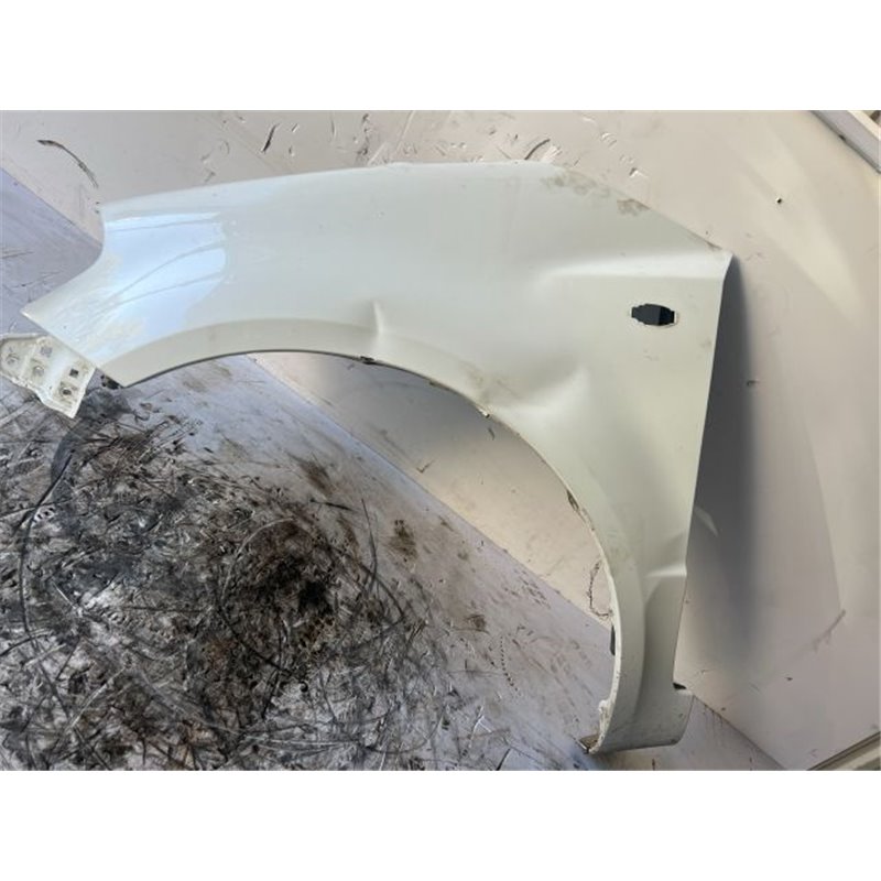 SUZUKI SX4 Bal első Sárvédő