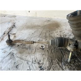 TOYOTA YARIS Kormánymű Nem szervós