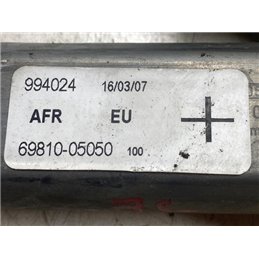 TOYOTA AVENSIS T25 Jobb első Ablakemelő Motor