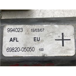 TOYOTA AVENSIS T25 Bal első Ablakemelő Motor