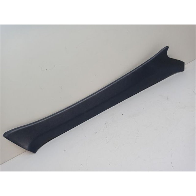 TOYOTA HILUX Jobb A Oszlop Burkolat