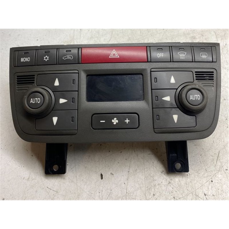 FIAT IDEA Fűtéskapcsoló (digit klímás)