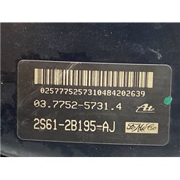 FORD FIESTA V Fékrásegítő