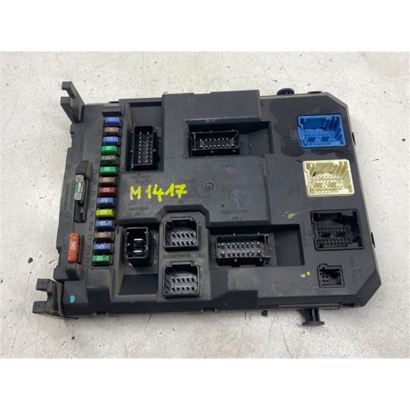 PEUGEOT 207 Biztosítéktábla Doboz