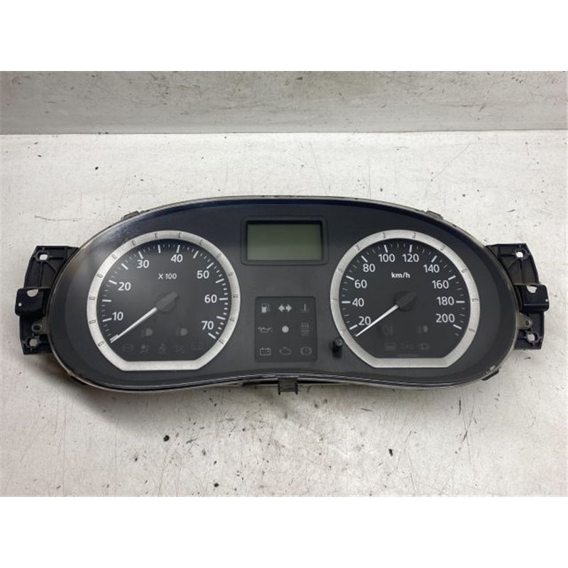 DACIA LOGAN Kilométeróra