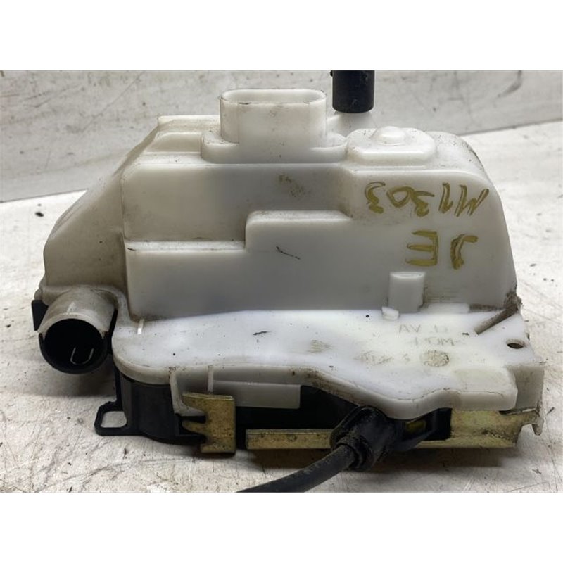 NISSAN PRIMERA Jobb első Ajtózár