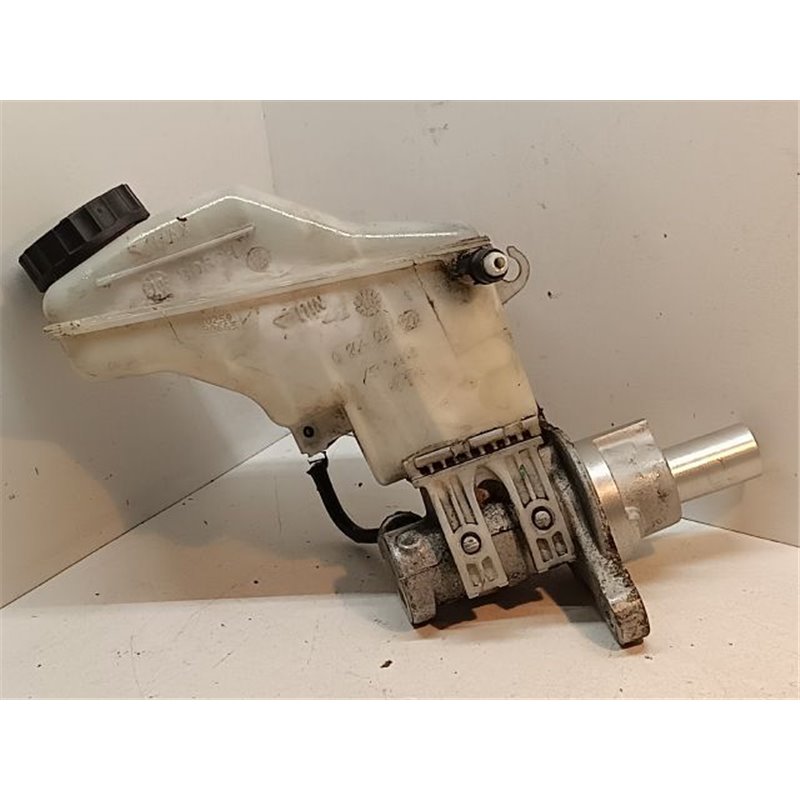 OPEL CORSA D Főfékhenger