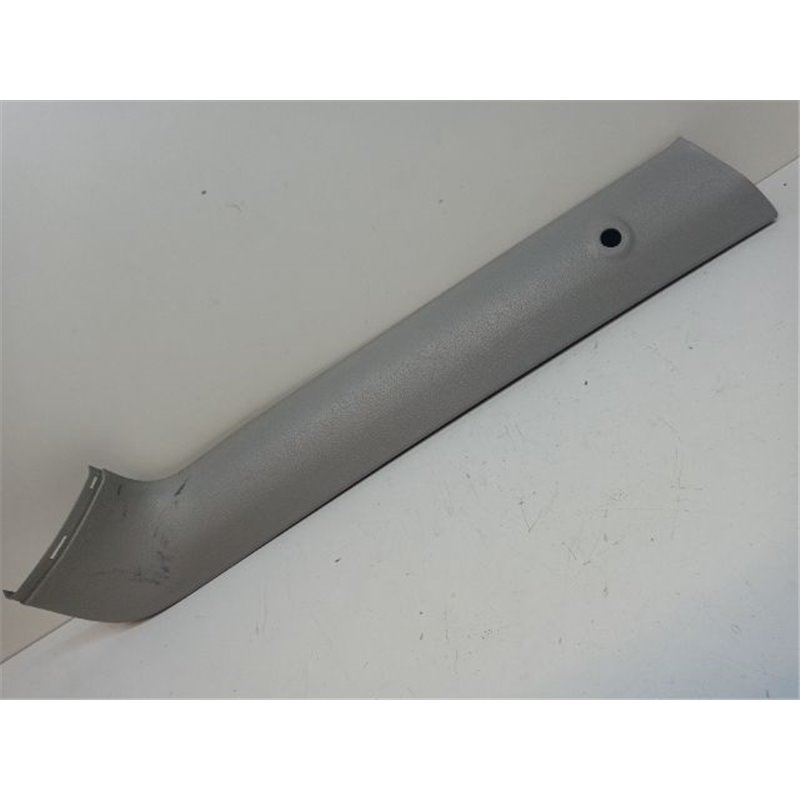 MERCEDES-BENZ C-CLASS Csomagtérajtó Kárpit