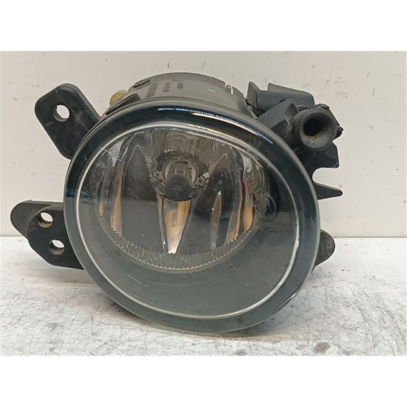 MERCEDES-BENZ B-CLASS Jobb Ködfényszóró