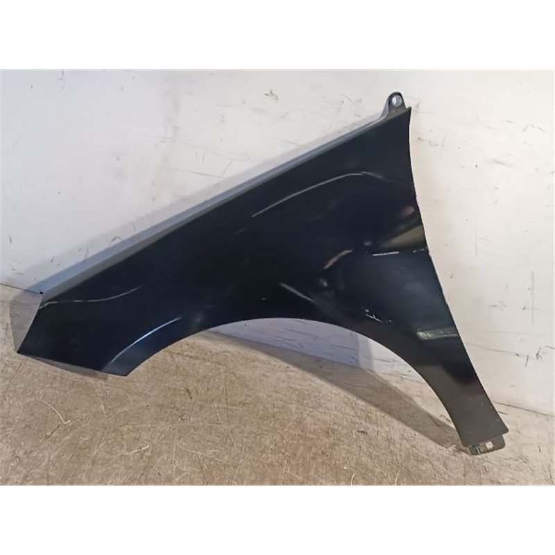 MERCEDES-BENZ B-CLASS Bal első Sárvédő