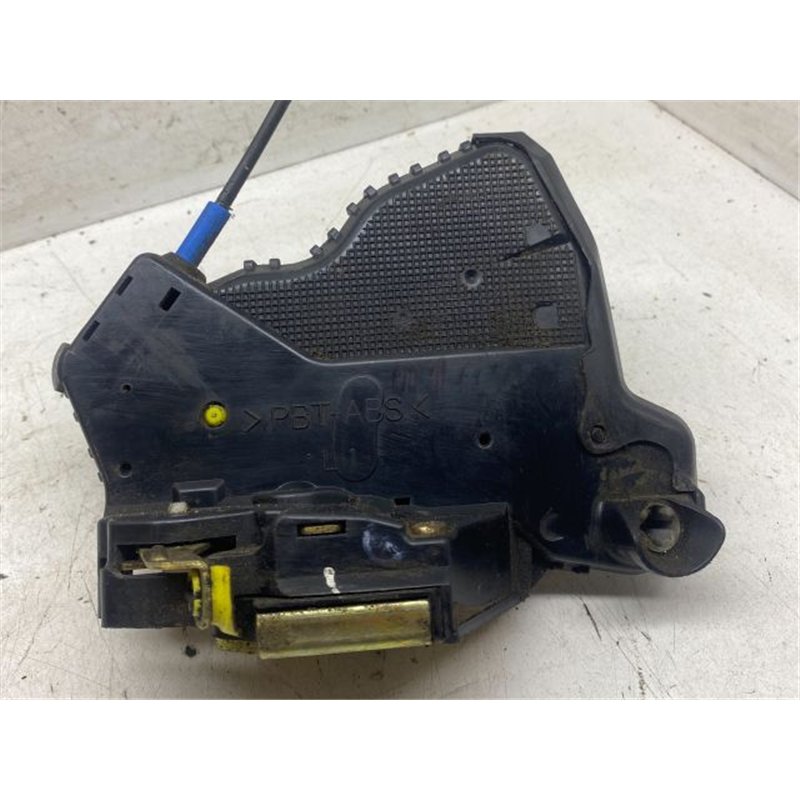 TOYOTA COROLLA Bal első Ajtózár