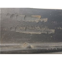 VOLVO V50 Jobb első Sárvédő Gumi