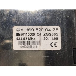 MERCEDES-BENZ A-CLASS Antenna Erősítő