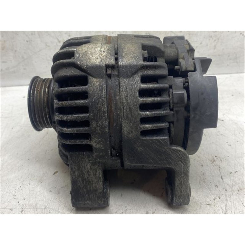 OPEL CORSA D Generátor