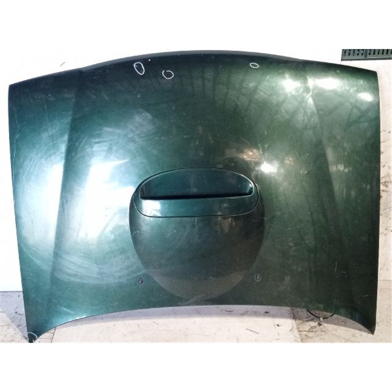 NISSAN TERRANO Motorháztető