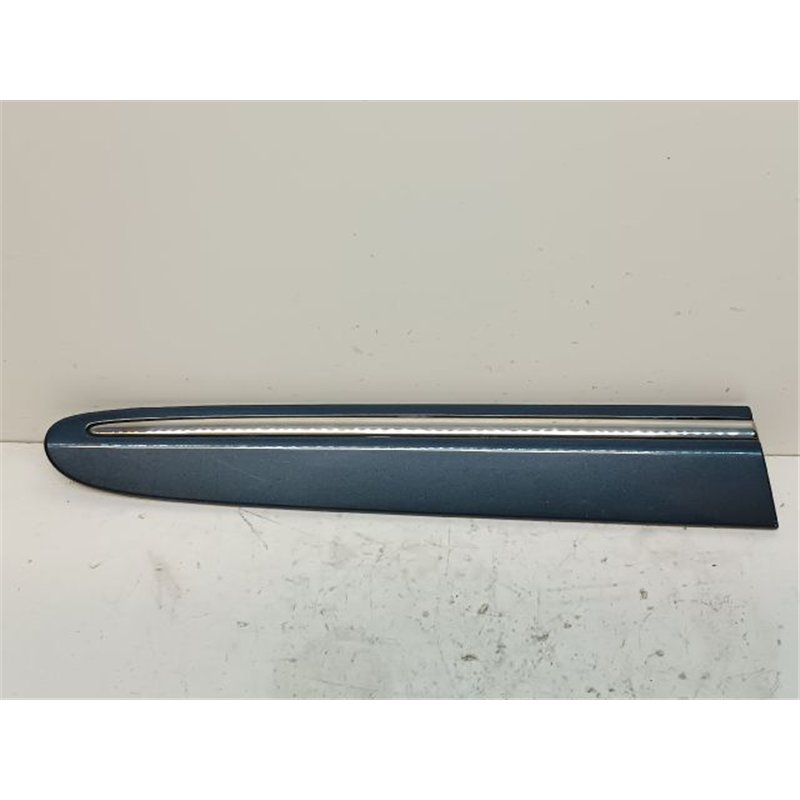 MERCEDES-BENZ CLK Jobb hátsó Sárvédő Díszléc