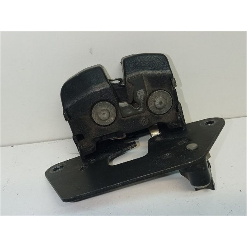 FIAT PANDA Csomagtérajtó Zárszerkezet