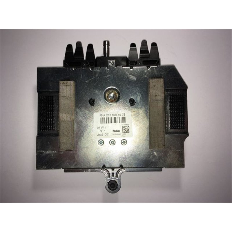 MERCEDES-BENZ CLK Antenna Erősítő