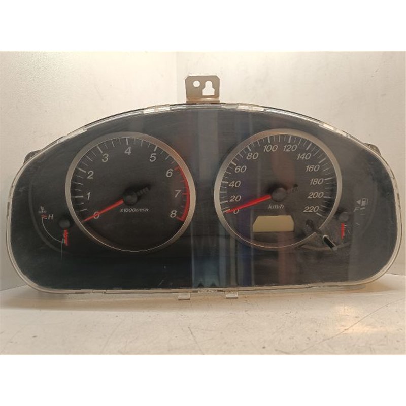 MAZDA 2 Kilométeróra