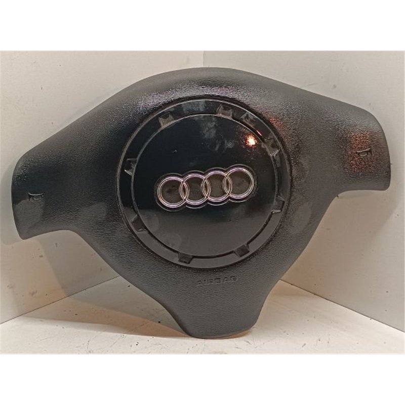 AUDI A3 Kormánylégzsák