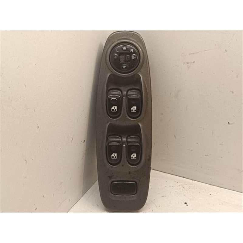 HYUNDAI ACCENT Ablakemelő és Tükör Kapcsoló